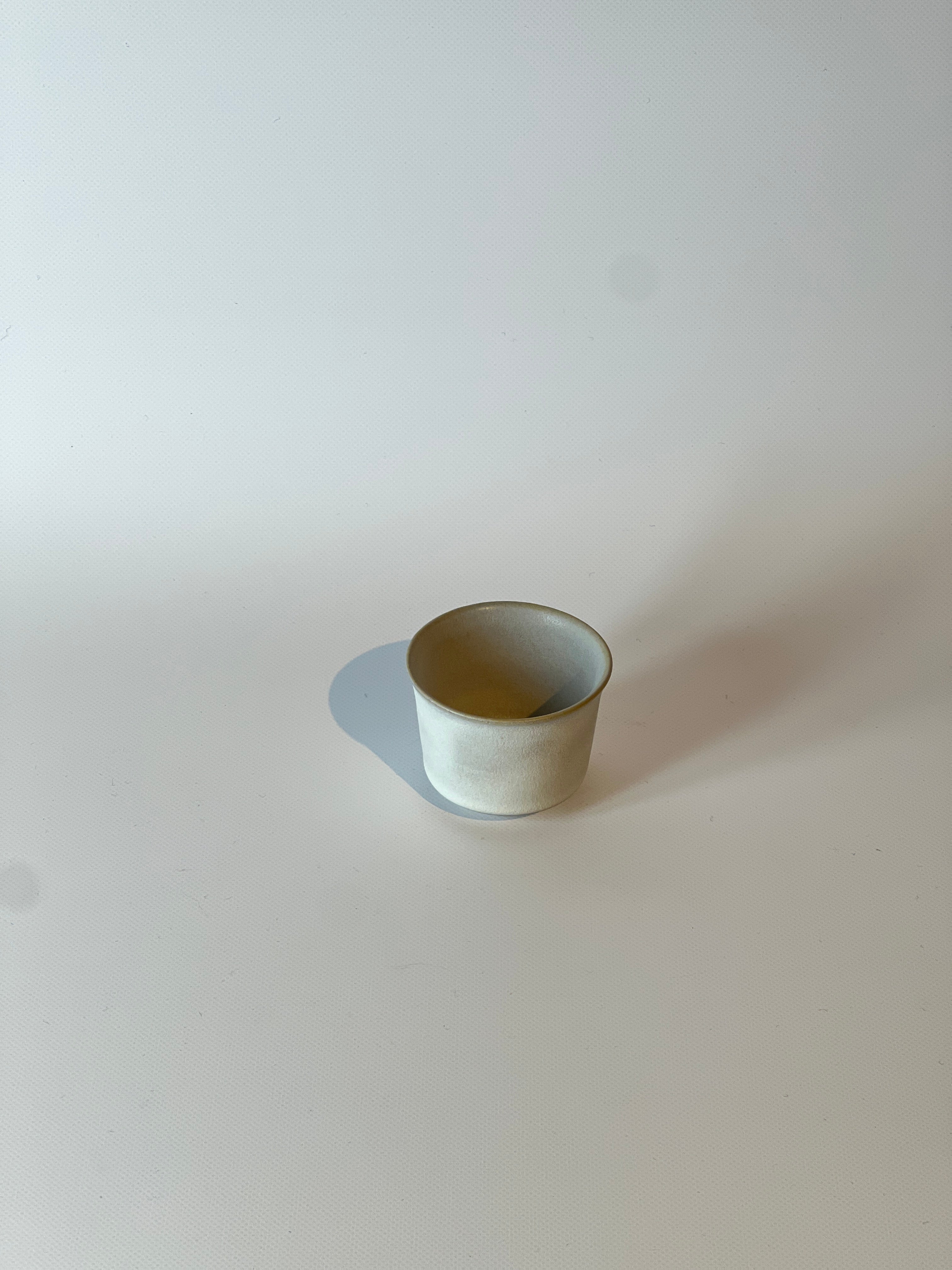 戸島ヒロミ としまひろみ | EGO STORE ー器とフレグランスと郷土玩具ー